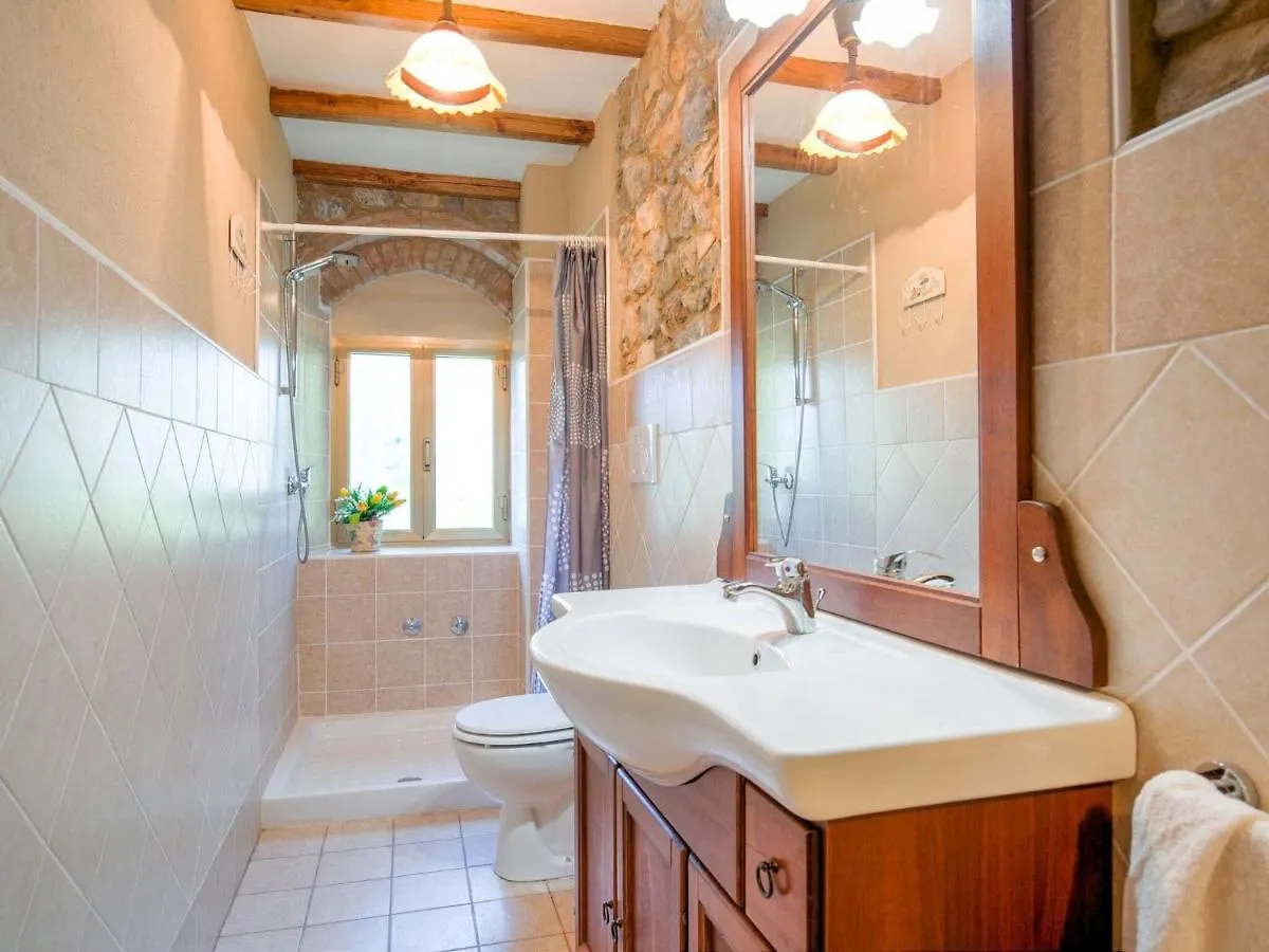 Holiday home Belvilla By Oyo La Casa Dei Nonni Chianni Italy